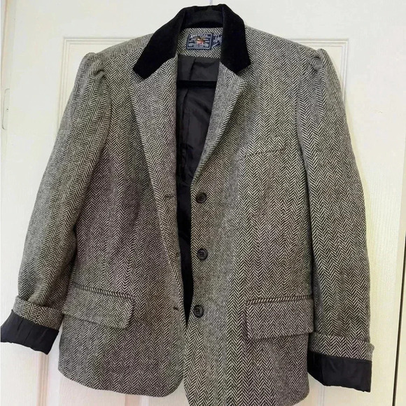 American Living Herringbone Blazer w/ Velvet Collar Size 12 - Picture 5 of 9